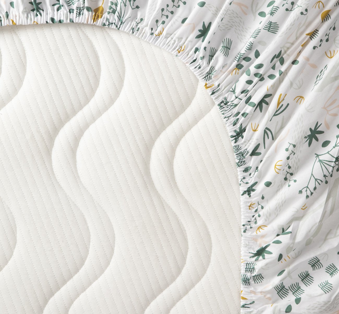 Yukari Baby Fitted Sheet - Limited Edition | Kadolis Canada