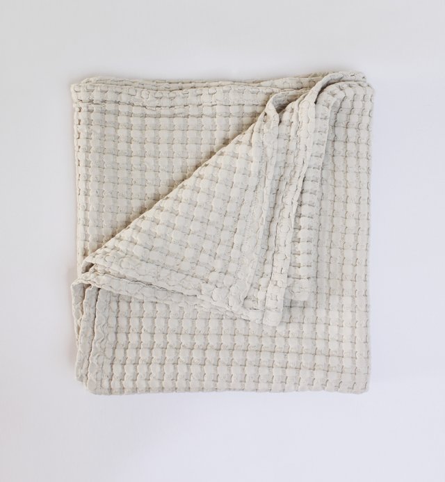 Organic Cotton Waffle Throw - Order Online | Kadolis Canada