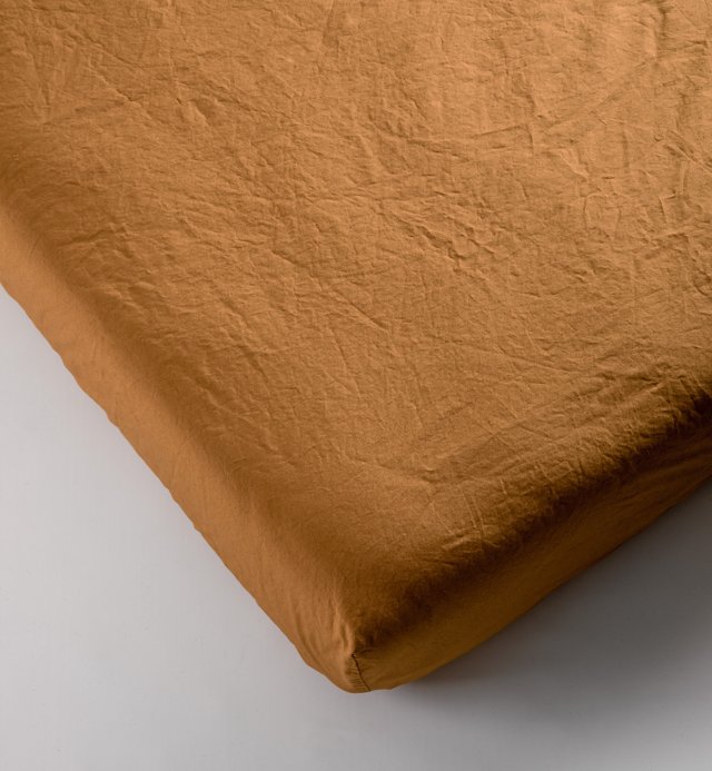 Crib fitted sheet in organic washed cotton percale | Kadolis Canada