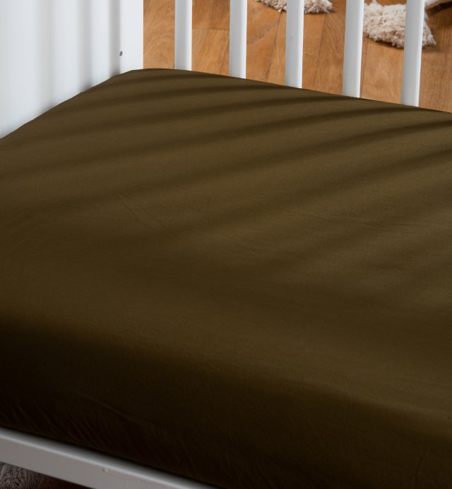 Crib fitted sheet in organic washed cotton percale | Kadolis Canada