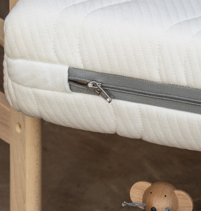 Organic Crib Mattress for Baby | Kadolis Canada